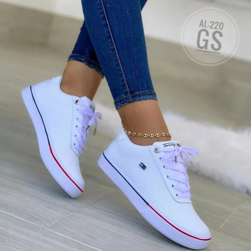 Tenis esportivos de sola plana tendência luxo